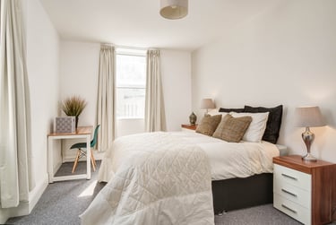 3 bed flat, Alexandra Road, Mutley, Plymouth, PL47EE - Image 4